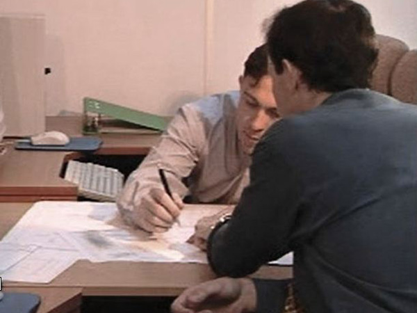 P04) DESIGNS (B+W+S) (DISCUSS 2 GRADS) P04) DESIGNS (B+W+S) (DISCUSS 2 GRADS)