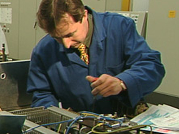 P08) SUB ASSEMBLY (B+W+S) (LLRF 1) P08) SUB ASSEMBLY (B+W+S) (LLRF 1)