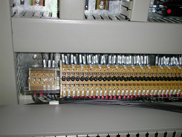 P09) PANEL WIRE (B+W+S) (LLRF 4) P09) PANEL WIRE (B+W+S) (LLRF 4)