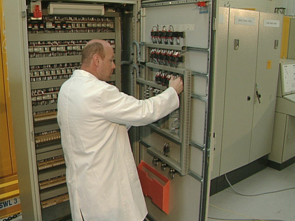 P12) TESTING (W+S) (BNFL WIF CGD-004 8) P12) TESTING (W+S) (BNFL WIF CGD-004 8)